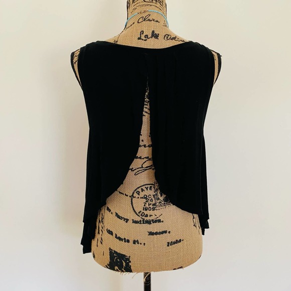 Brandy Melville Eliana Open Tulip Back Black Soft Stretchy Muscle Cotton Shirt - Picture 6 of 8